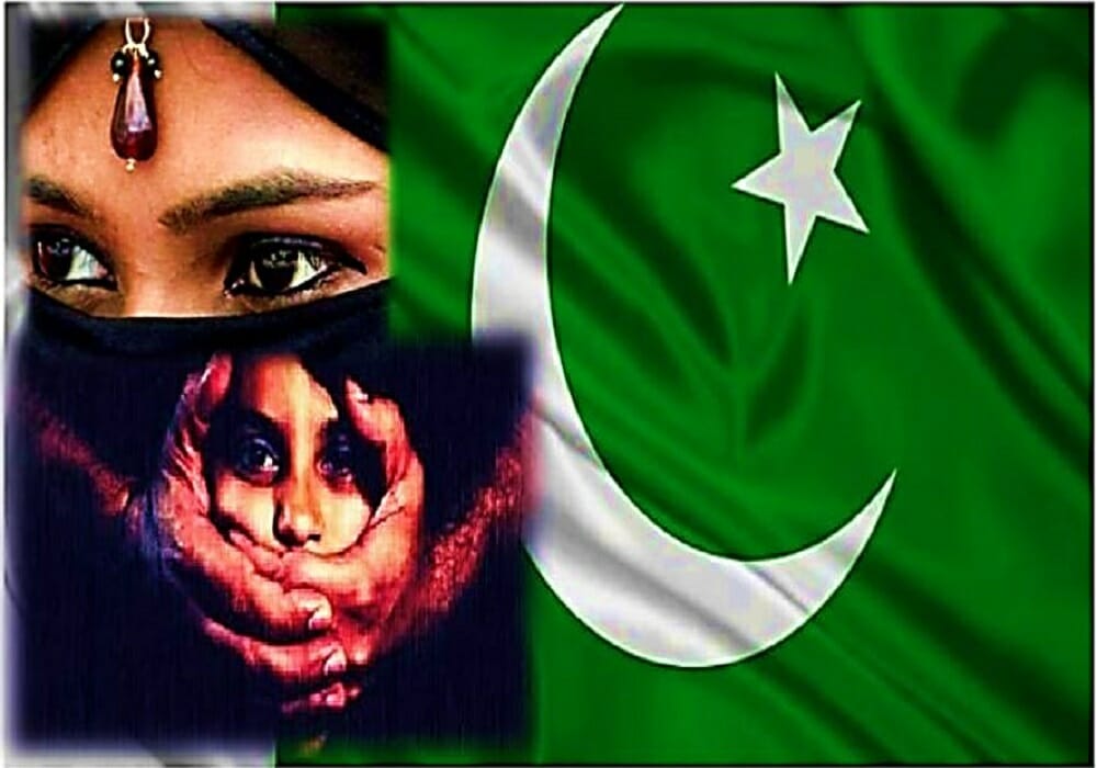 জোর করে ইসলাম ধর্মে ধর্মান্তরিত করা হয়